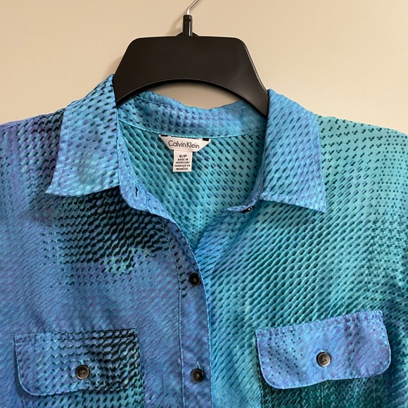 Calvin Klein button down - Picture 2 of 3